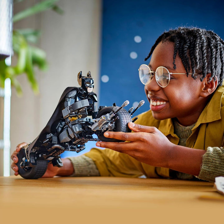 LEGO DC Batman: Batman figurină de construcție cu Batpod, jucărie pentru filmele cu supereroul, set de joacă de aventură pentru copii, cadou pentru băieți și fete 76273