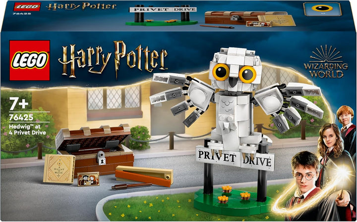 LEGO Harry Potter Hedwig în Privet Drive 4 Set cu bufniță de jucărie pentru copii, figură animal construibilă cu valiza Hogwarts, cadou mic pentru băieți, fete și toți fanii de la 7 ani 76425