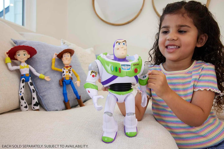 Mattel Big Disney Pixar Buzz Lightyear Action Figure, Aprox. 31 cm, Super Movable, Detailed Collectible Figure From The Toy Story Space Movie, Ages 3+ HFY27