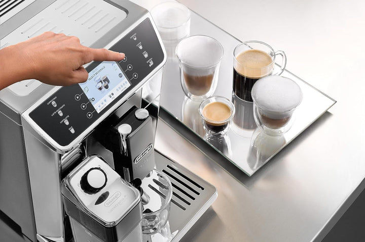 Aparat de cafea complet automat De'Longhi Primadonna Elite ECAM 656.55.MS Cu sistem de lapte Lattecrema, cappuccino și espresso, afișaj color cu ecran tactil TFT de 3,5 inchi și control prin aplicație, față din oțel inoxidabil, argintiu