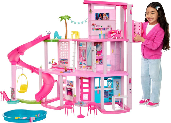 Barbie Dream Villa, casă Barbie cu 3 etaje cu 10 zone de joacă, inclusiv piscină, tobogan, lift, 75 de accesorii pentru păpuși, cățeluș de jucărie, jucărie pentru copii cu vârsta de peste 3 ani, HMX10