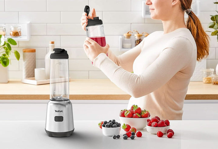 Tefal BL15FD Mix Und Move Mini-Standmixer, 300 Watt, 2 Flaschen To-Go in Premium Tritan, Kompaktes Design, Einfach Zu Reinigen, Abnehmbare Klingen, Einknopfbedienung, Silber/Grau