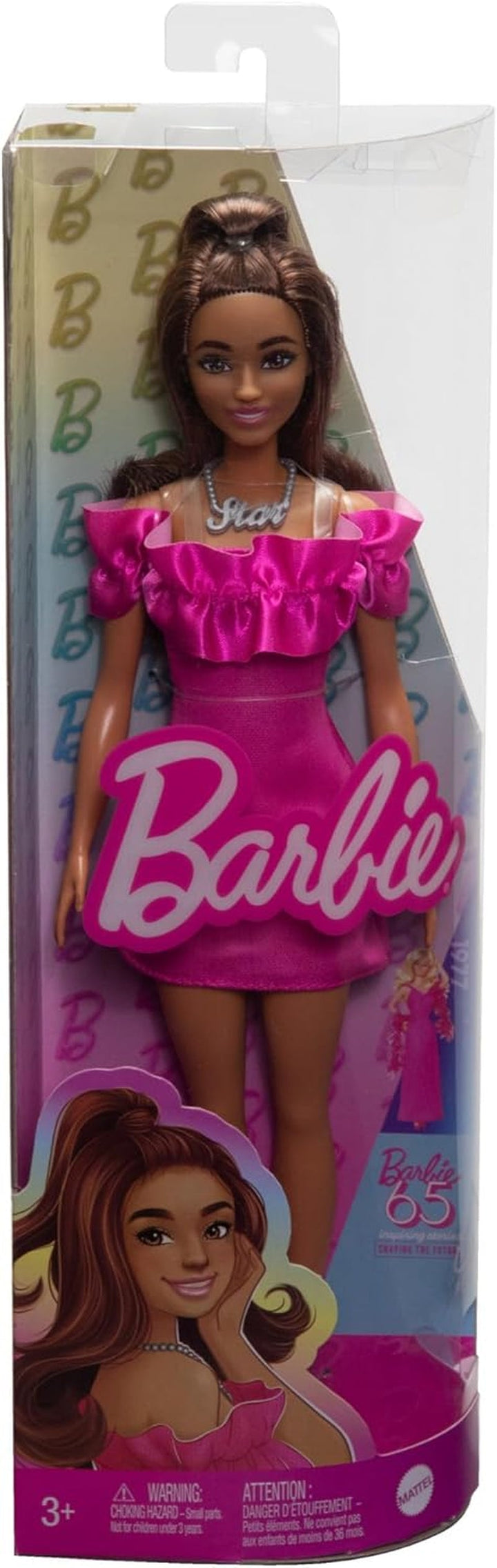 Barbie Fashionistas păpușă nr. 217 cu păr ondulat castaniu, o rochie roz cu umerii deschiși, păpușă de modă pentru a colecta cu ocazia celei de-a 65-a aniversări, HRH15